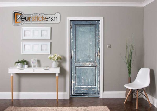 Deursticker-houten-blauwe-deur